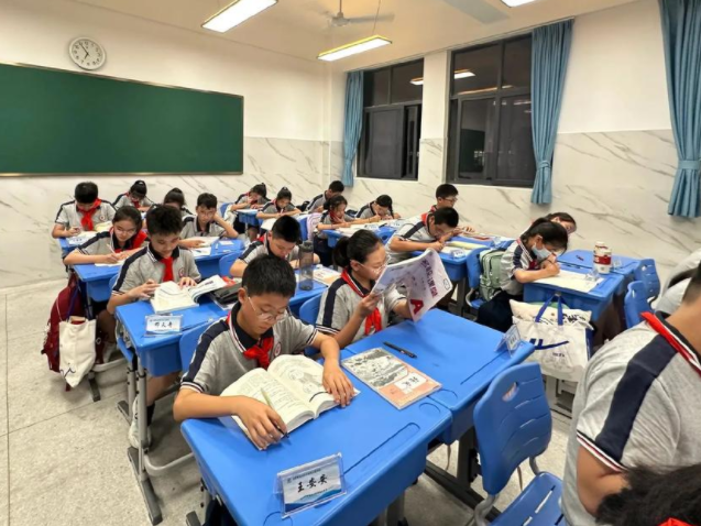 载体和资源的建造与开放为中小学科普和校外科学教育提供物质基础