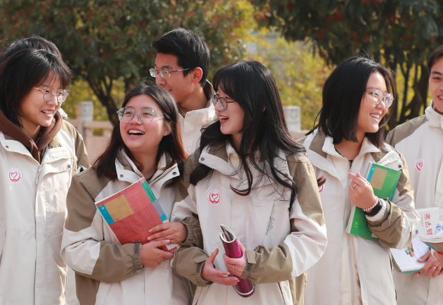 智能化建造高校办理数据驾驶舱筑牢安全底线开展健康生态 智能化建造高校办理数据驾驶舱筑牢安全底线开展健康生态
