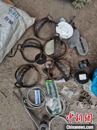  四川达州一男子网购8套捕猎工具非法狩猎被警方抓获